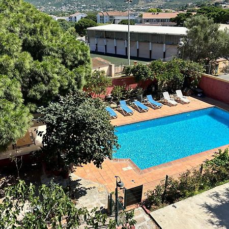 Residence Antonia Appartements Avec Piscine Commune - Centre Ville Calvi Calvi  Exterior foto